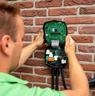 Wallbox Pulsar PLUS - Installatie - Laadpaal thuis (4)